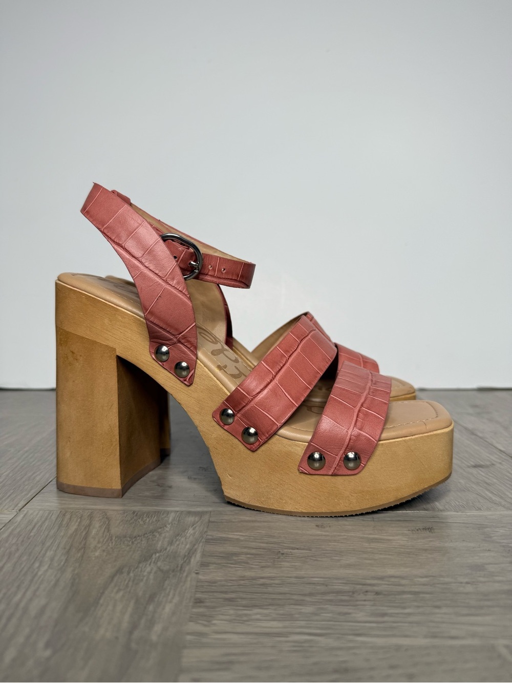 Sam Edelman Rosalind Pink Crocodile Square Toe Heeled Sandal 7 - Picture 8 of 8